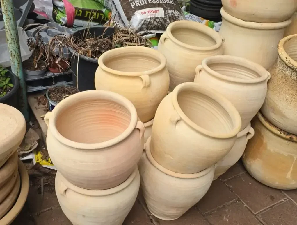 כד חרס חברוני 30 ס״מ – 2–3 ידיות נוי