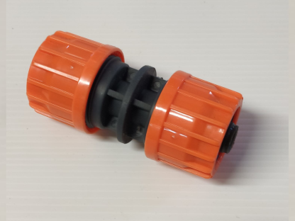 מחבר תקון לצינור גן