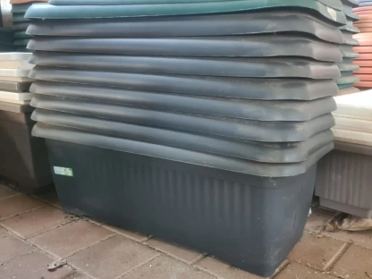 אדנית הדר 95 ליטר נפח באפור כהה