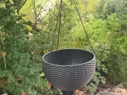 סלסלת תליה בצבע מוקה קוטר 28 ס"מ עמוקה במיוחד לצמחיה