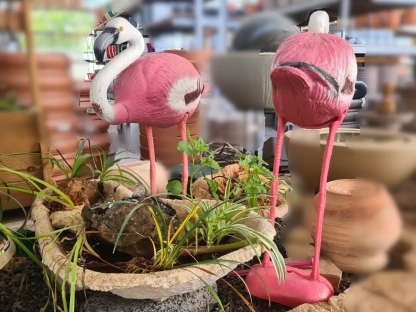 פלמינגו עניו גובה כולל 72 ס"מ בצבע ורוד ולבן