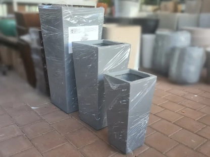 עציץ פיבר אפור רבוע גבוה סט של 3