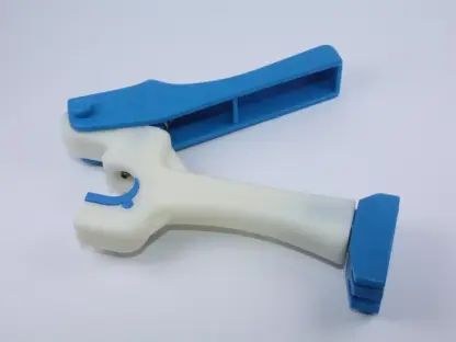 מנקב עם נועץ לצינור 16/20 מ"מ