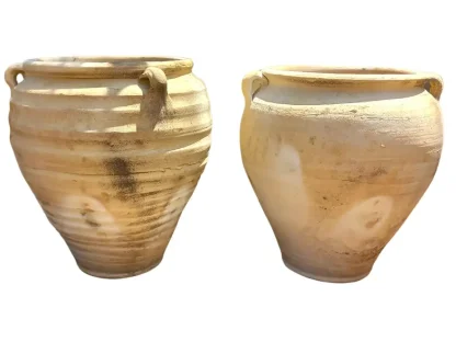 כד חרס חברוני 33 ס״מ – 2–3 ידיות נוי