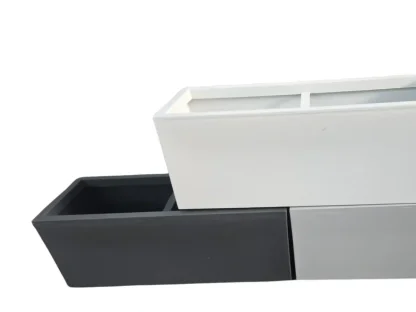 אדנית פלסטיק ברזילאית P4 080 בצבע אפור כהה