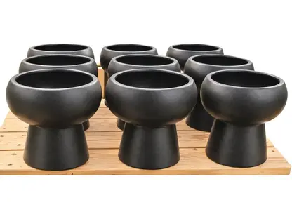 עציץ קרמיקה גביע שחור נקוב לשתילה