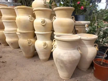 כד חרס חברוני גבוה “נוגה” עם פתח רחב