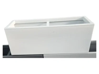 אדנית פלסטיק ברזילאית P4 080 בצבע לבן