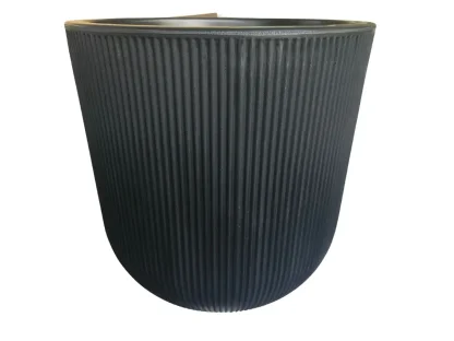 עציץ פלסטיק ברזילאי שחור קוטר 29 סמ לא מנוקז