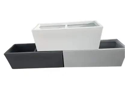 אדנית פלסטיק ברזילאית P4 080 בלבן, אפור כהה ואפור בהיר