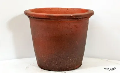 כד דמוי פלדה רחב שוליים 048