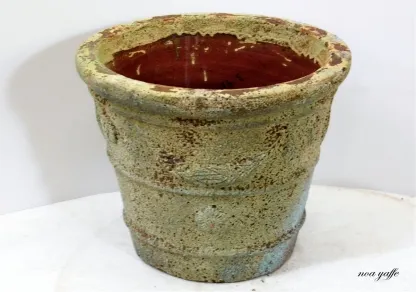 כד ויאטנמי מעוטר 039