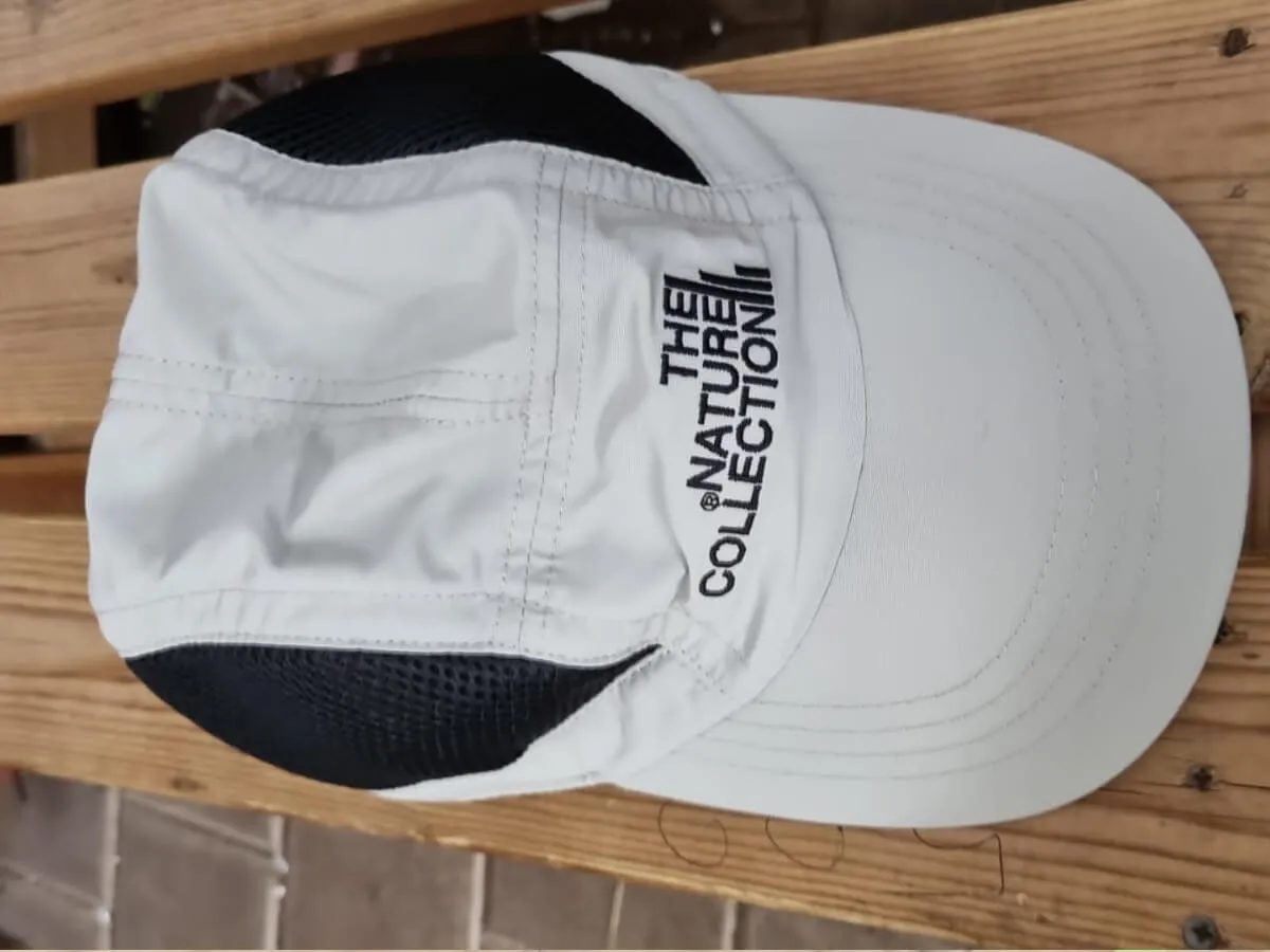 כובע מצחיה UPF מאוורר לבן