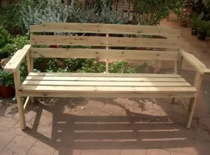 ספסל גינה גדול