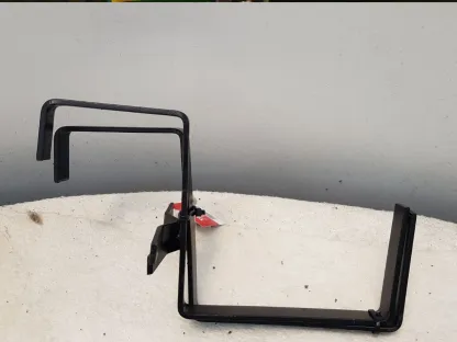 מתלה למעקה רחב