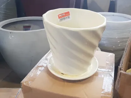 עציץ גלי לבן 015 לשתילה