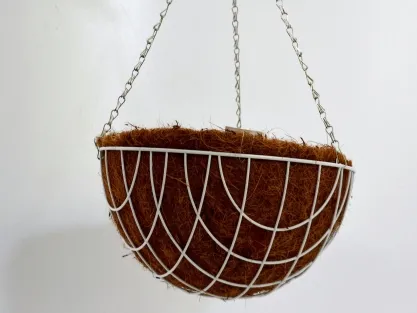 עציצים ואדניות ניתליים