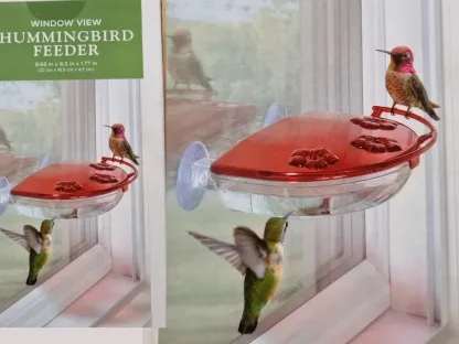 מתקן האכלה נצמד ליונק הדבש