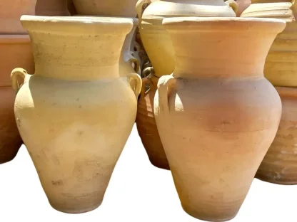 כד חרס חברוני גבוה “נוגה” עם פתח רחב