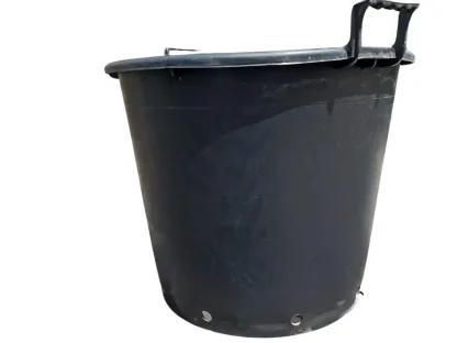 מכל שתילה שחור בנפח נומינלי של 50 ליטר