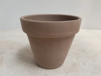 עציץ טרקוטה אפור 011