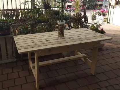 שולחן מרובע 3